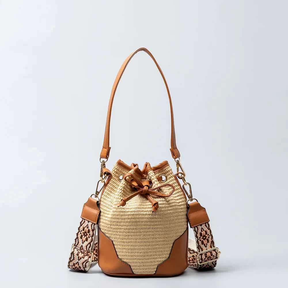 Bolsa Tiracolo Bucket Marília