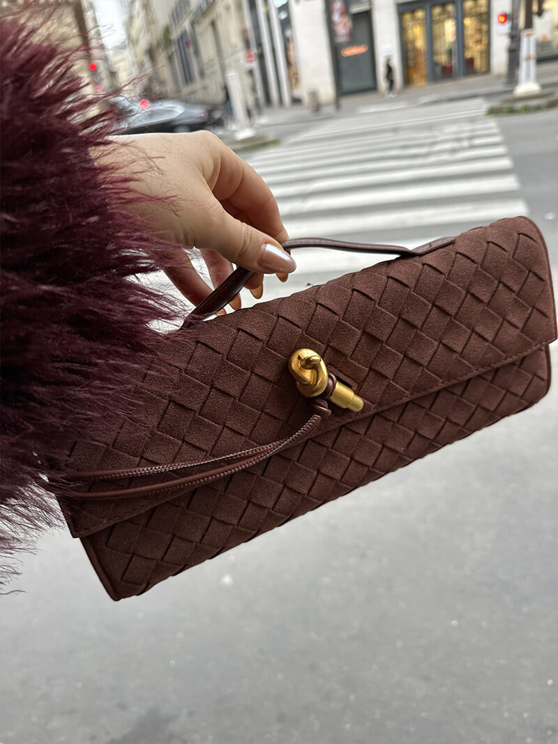 Bolsa Clutch Trançada Camurça Paige