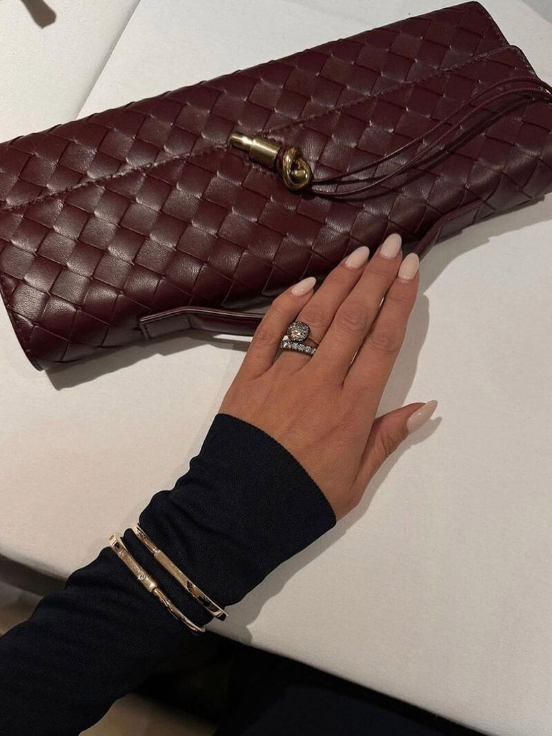 Bolsa Clutch Trançada Paige