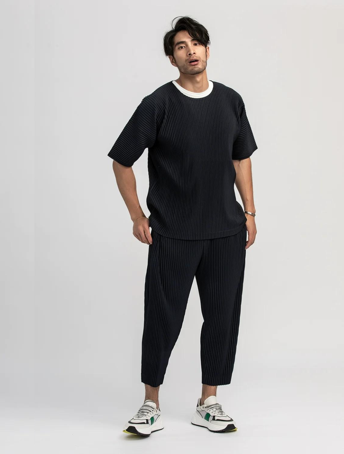Calça Plissada Issey Miyake