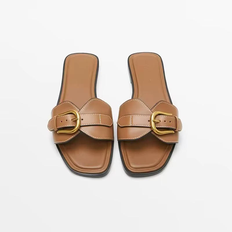 Sandália Rasteira Fivela Dourada
